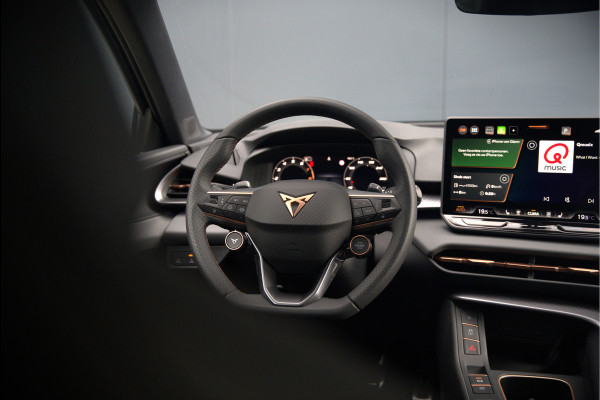 CUPRA Terramar 1.5 eTSI Business | Adaptive Cruise Control | 360 Camera | Stoelverwarming | Stuurverwarming | Memory Seat | Elektrische verstelbare stoel |  Ambiance Verlichting | Dodehoekdetectie | Keyless | LED | BTW | Fab