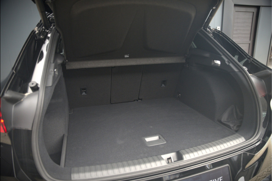 CUPRA Terramar 1.5 eTSI Business | Adaptive Cruise Control | 360 Camera | Stoelverwarming | Stuurverwarming | Memory Seat | Elektrische verstelbare stoel |  Ambiance Verlichting | Dodehoekdetectie | Keyless | LED | BTW | Fab