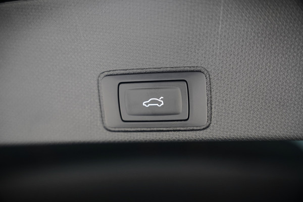CUPRA Terramar 1.5 eTSI Business | Adaptive Cruise Control | 360 Camera | Stoelverwarming | Stuurverwarming | Memory Seat | Elektrische verstelbare stoel |  Ambiance Verlichting | Dodehoekdetectie | Keyless | LED | BTW | Fab