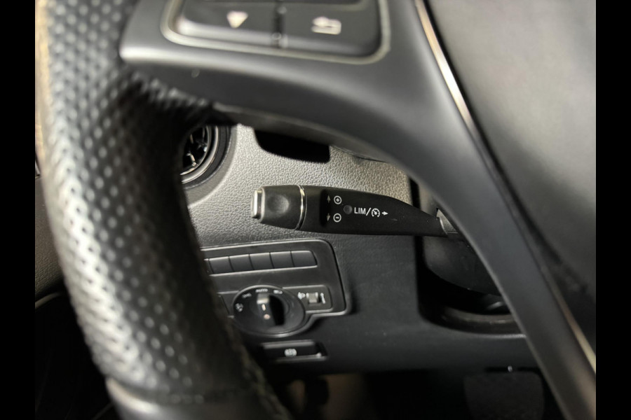 Mercedes-Benz Vito 114 CDI Lang Dubbele Cabine Automaat Airco Navigatie -App connect Bluetooth Parkeersensoren 6-zits
