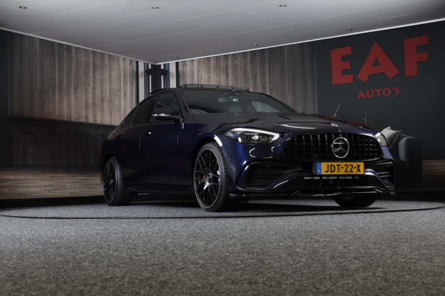 Mercedes-Benz C-Klasse 300 e AMG 63 Look / Massage / Head Up / 360 Camera / Acc / Elek Stoelen / Leder / Open Pano / 20 Inc