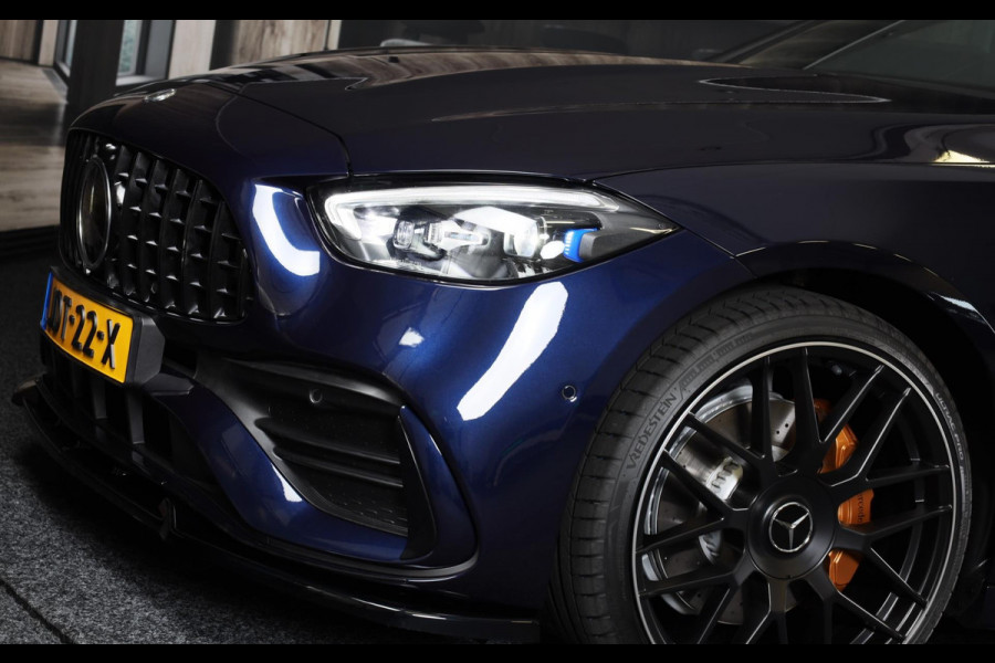 Mercedes-Benz C-Klasse 300 e AMG 63 Look / Massage / Head Up / 360 Camera / Acc / Elek Stoelen / Leder / Open Pano / 20 Inc