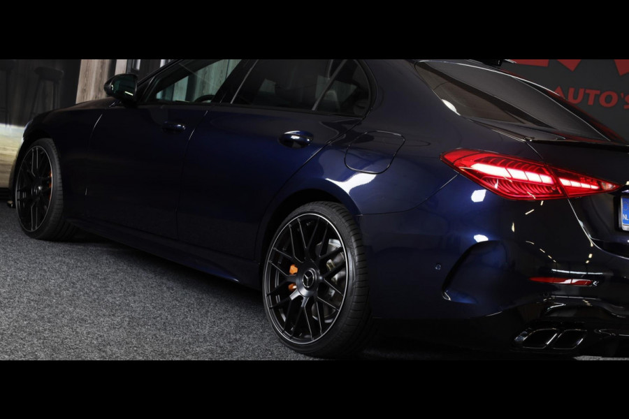 Mercedes-Benz C-Klasse 300 e AMG 63 Look / Massage / Head Up / 360 Camera / Acc / Elek Stoelen / Leder / Open Pano / 20 Inc