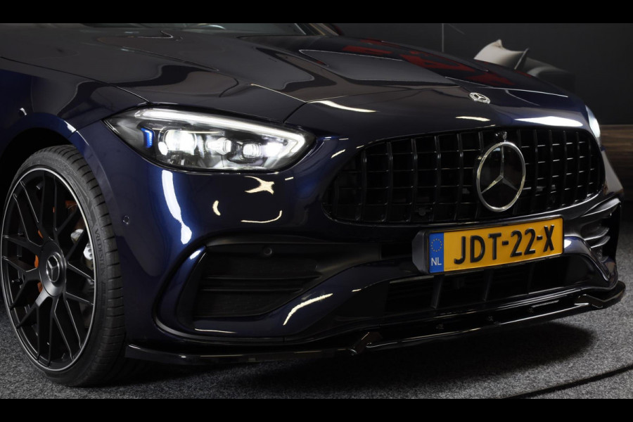 Mercedes-Benz C-Klasse 300 e AMG 63 Look / Massage / Head Up / 360 Camera / Acc / Elek Stoelen / Leder / Open Pano / 20 Inc