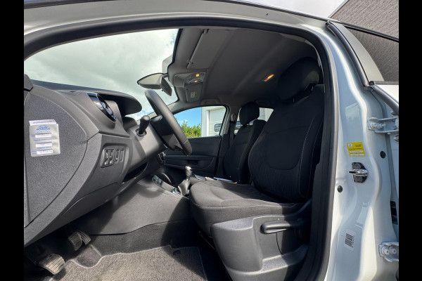 Renault Captur 0.9 TCe Intens TREKHAAK / 4-SEIZOENENBAND / PDC / NAVI / CRUISE / LMV / ECC / BLUETOOTH / PARELMOER