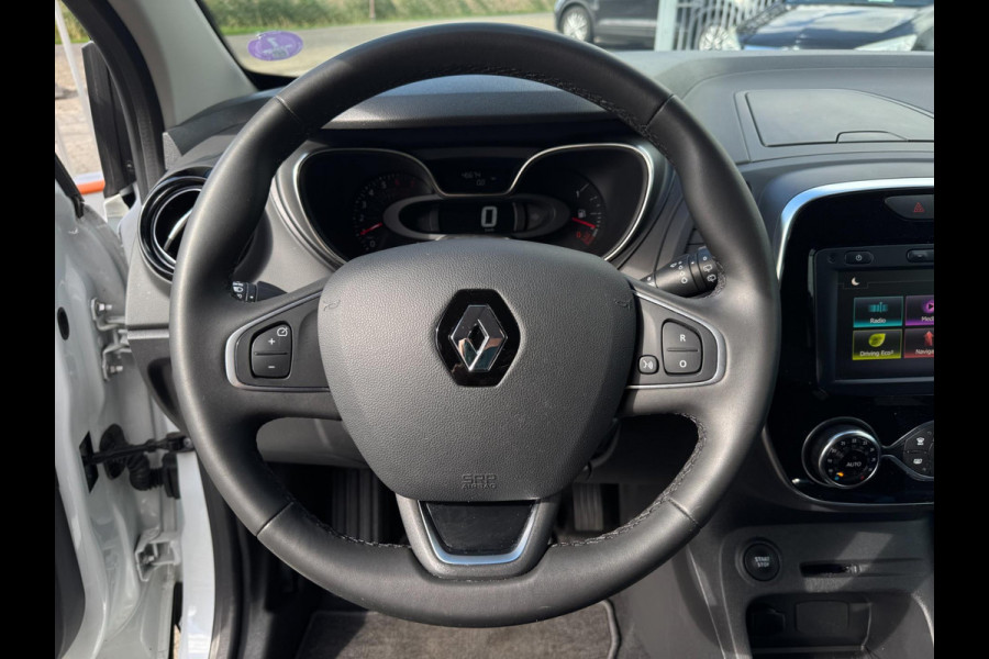 Renault Captur 0.9 TCe Intens TREKHAAK / 4-SEIZOENENBAND / PDC / NAVI / CRUISE / LMV / ECC / BLUETOOTH / PARELMOER