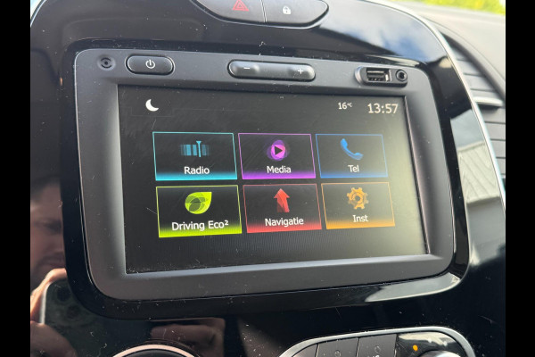 Renault Captur 0.9 TCe Intens TREKHAAK / 4-SEIZOENENBAND / PDC / NAVI / CRUISE / LMV / ECC / BLUETOOTH / PARELMOER