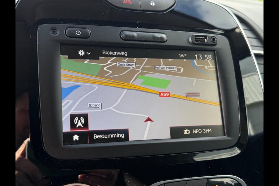 Renault Captur 0.9 TCe Intens TREKHAAK / 4-SEIZOENENBAND / PDC / NAVI / CRUISE / LMV / ECC / BLUETOOTH / PARELMOER