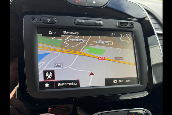Renault Captur 0.9 TCe Intens TREKHAAK / 4-SEIZOENENBAND / PDC / NAVI / CRUISE / LMV / ECC / BLUETOOTH / PARELMOER