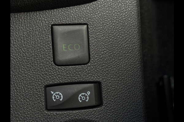 Renault Captur 0.9 TCe Intens TREKHAAK / 4-SEIZOENENBAND / PDC / NAVI / CRUISE / LMV / ECC / BLUETOOTH / PARELMOER