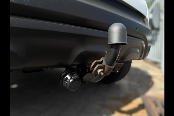 Renault Captur 0.9 TCe Intens TREKHAAK / 4-SEIZOENENBAND / PDC / NAVI / CRUISE / LMV / ECC / BLUETOOTH / PARELMOER
