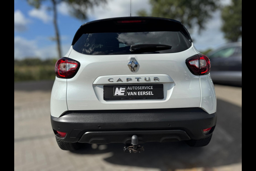 Renault Captur 0.9 TCe Intens TREKHAAK / 4-SEIZOENENBAND / PDC / NAVI / CRUISE / LMV / ECC / BLUETOOTH / PARELMOER