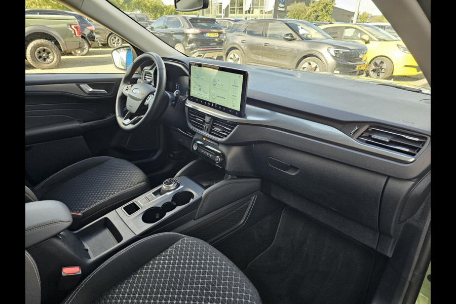 Ford Kuga 2.5 PHEV Titanium 243pk | Driver Assistance Pack | Winterpack | Wegklapbare Trekhaak | 2.100kg Trekgewicht | Ford Kuga 2.5 PHEV Titanium 243pk | Driver Assistance Pack | Winterpack | Wegklapbare Trekhaak | 2.100kg Trekgewicht |