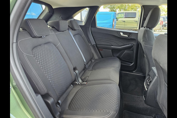 Ford Kuga 2.5 PHEV Titanium 243pk | Driver Assistance Pack | Winterpack | Wegklapbare Trekhaak | 2.100kg Trekgewicht | Ford Kuga 2.5 PHEV Titanium 243pk | Driver Assistance Pack | Winterpack | Wegklapbare Trekhaak | 2.100kg Trekgewicht |