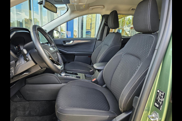 Ford Kuga 2.5 PHEV Titanium 243pk | Driver Assistance Pack | Winterpack | Wegklapbare Trekhaak | 2.100kg Trekgewicht | Ford Kuga 2.5 PHEV Titanium 243pk | Driver Assistance Pack | Winterpack | Wegklapbare Trekhaak | 2.100kg Trekgewicht |
