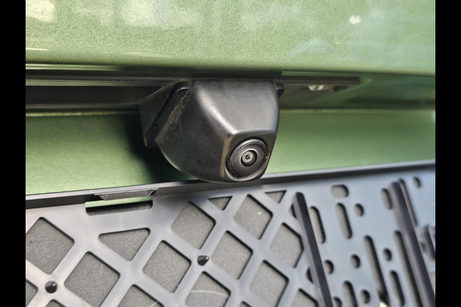 Ford Kuga 2.5 PHEV Titanium 243pk | Driver Assistance Pack | Winterpack | Wegklapbare Trekhaak | 2.100kg Trekgewicht | Ford Kuga 2.5 PHEV Titanium 243pk | Driver Assistance Pack | Winterpack | Wegklapbare Trekhaak | 2.100kg Trekgewicht |