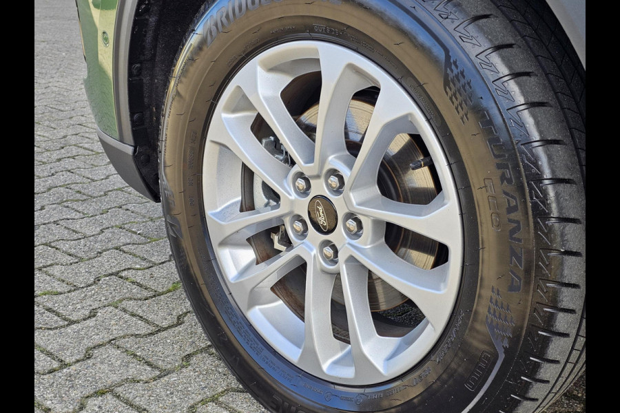 Ford Kuga 2.5 PHEV Titanium 243pk | Driver Assistance Pack | Winterpack | Wegklapbare Trekhaak | 2.100kg Trekgewicht | Ford Kuga 2.5 PHEV Titanium 243pk | Driver Assistance Pack | Winterpack | Wegklapbare Trekhaak | 2.100kg Trekgewicht |