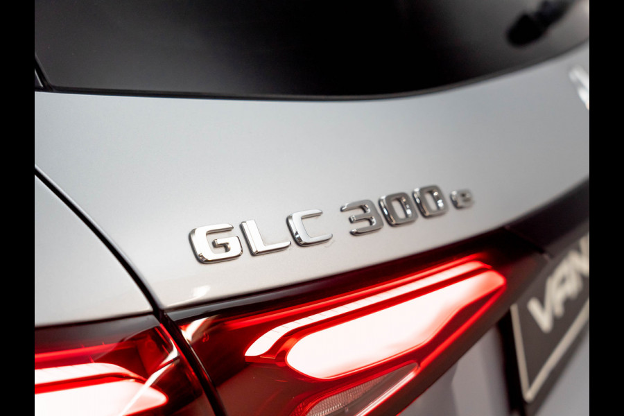 Mercedes-Benz GLC GLC 300e 4MATIC | Luchtvering | Achteras sturing | Digital Light