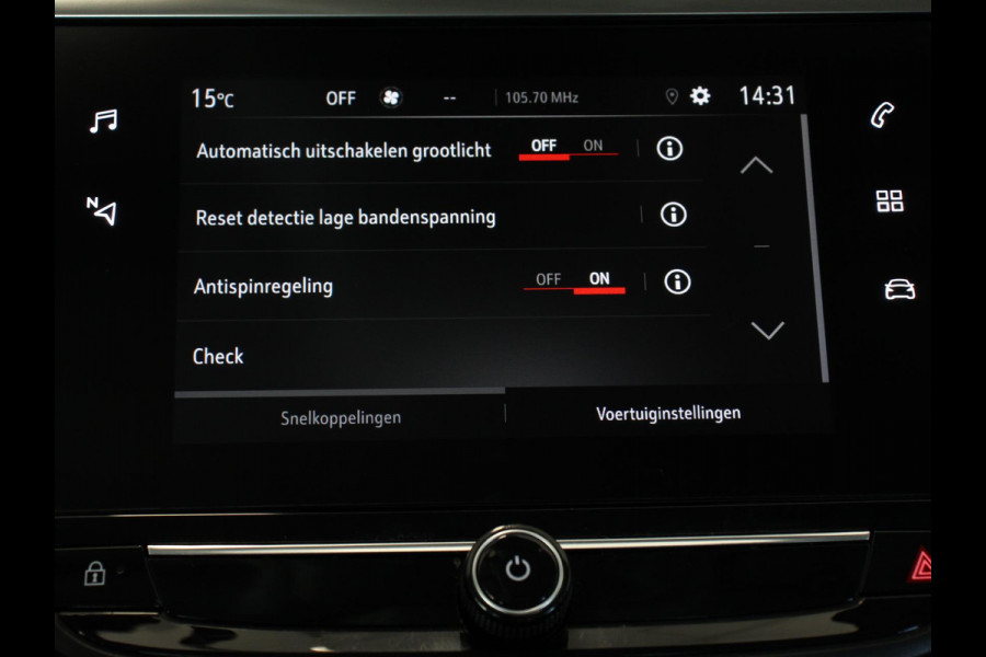 Opel Corsa 1.2 turbo 102pk Elegance | Navigatie | Apple Carplay/Android Auto | Climate Control | Camera | Parkeer sensoren V+A | Lichtmetalen Velgen | Cruise Control