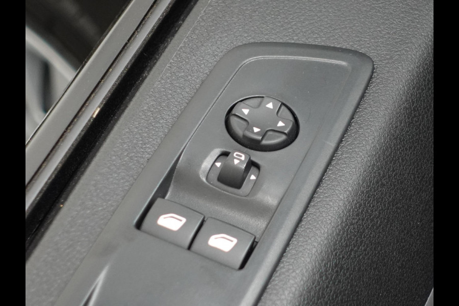 Peugeot Expert 180pk Automaat Long L3 Premium Dubbele Cabine Airco Bluetooth Trekhaak Bluetooth Cruise