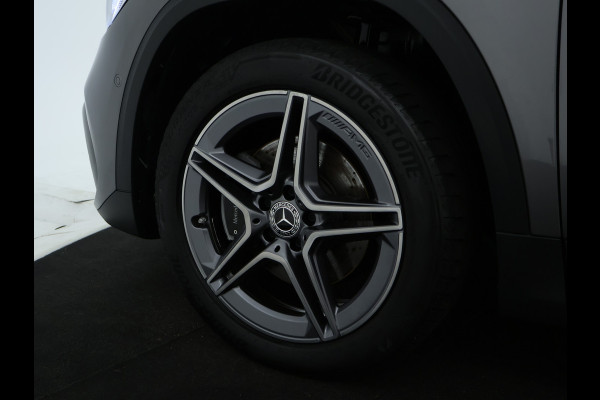 Mercedes-Benz GLA 250 e AMG Plug-In Hybride AMG Line | Sfeerverlichting | Achteruitrijcamera | Stoelverwarming voor. | Ledkoplampen. Inclusief 48 maanden MB Certified garantie voor Europa.