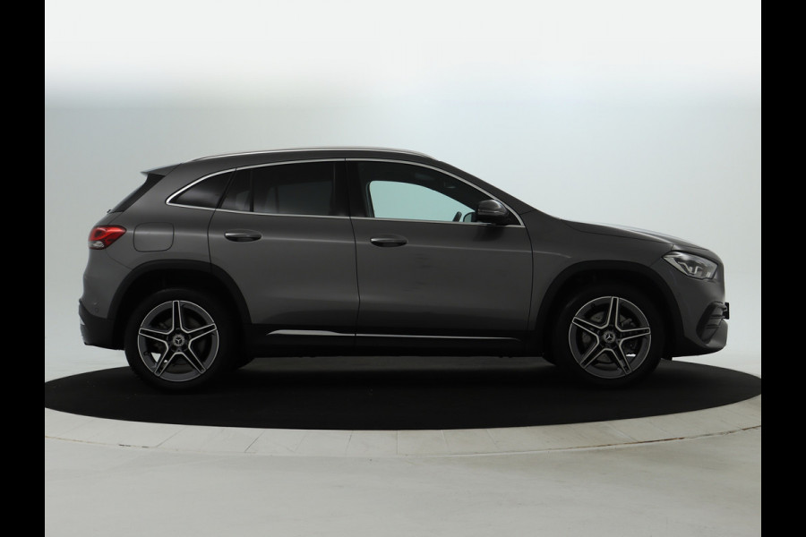 Mercedes-Benz GLA 250 e AMG Plug-In Hybride AMG Line | Sfeerverlichting | Achteruitrijcamera | Stoelverwarming voor. | Ledkoplampen. Inclusief 48 maanden MB Certified garantie voor Europa.