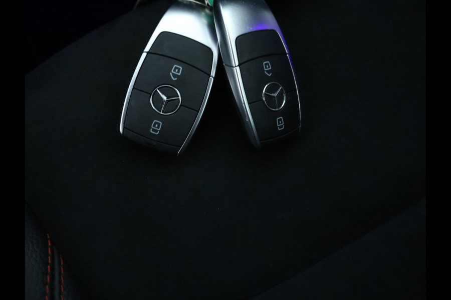 Mercedes-Benz GLA 250 e AMG Plug-In Hybride AMG Line | Sfeerverlichting | Achteruitrijcamera | Stoelverwarming voor. | Ledkoplampen. Inclusief 48 maanden MB Certified garantie voor Europa.