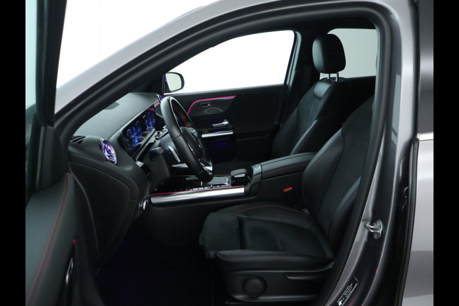 Mercedes-Benz GLA 250 e AMG Plug-In Hybride AMG Line | Sfeerverlichting | Achteruitrijcamera | Stoelverwarming voor. | Ledkoplampen. Inclusief 48 maanden MB Certified garantie voor Europa.