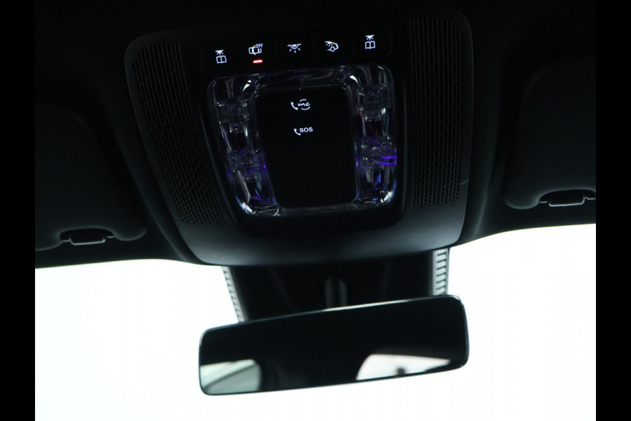 Mercedes-Benz GLA 250 e AMG Plug-In Hybride AMG Line | Sfeerverlichting | Achteruitrijcamera | Stoelverwarming voor. | Ledkoplampen. Inclusief 48 maanden MB Certified garantie voor Europa.