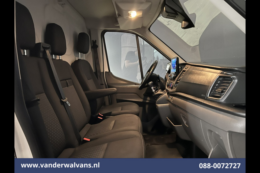Ford Transit 2.0TDCI 131pk L4H3 Jumbo Euro6 Airco | Camera | Navigatie | Apple Carplay | Android Auto | Cruisecontrol LED, Verwarmde voorruit, Stoelverwarming, Parkeersensoren, Bijrijdersbank Ford Transit 2.0TDCI 131pk L4H3 Jumbo Euro6 Airco | Camera | Navigatie | Apple Carplay | Android Auto | Cruisecontrol LED, Verwarmde voorruit, Stoelverwarming, Parkeersensoren, Bijrijdersbank