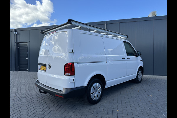 Volkswagen Transporter 2.0 TDI / L1H1 / 1e EIG. / IMPERIAAL / TREKHAAK / AIRCO / BIJRIJDERSBANK / PDC