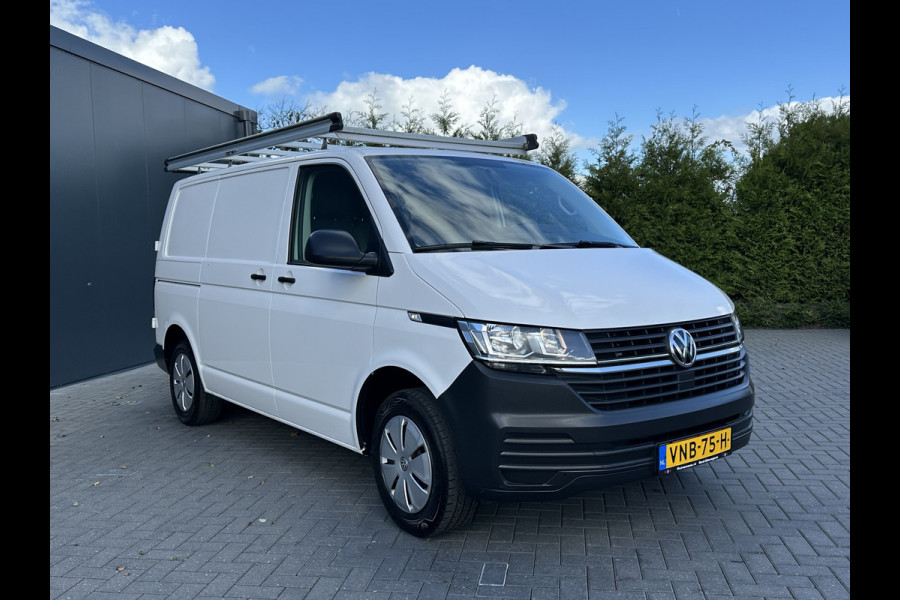 Volkswagen Transporter 2.0 TDI / L1H1 / 1e EIG. / IMPERIAAL / TREKHAAK / AIRCO / BIJRIJDERSBANK / PDC