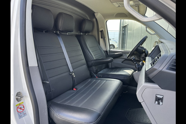 Volkswagen Transporter 2.0 TDI / L1H1 / 1e EIG. / IMPERIAAL / TREKHAAK / AIRCO / BIJRIJDERSBANK / PDC