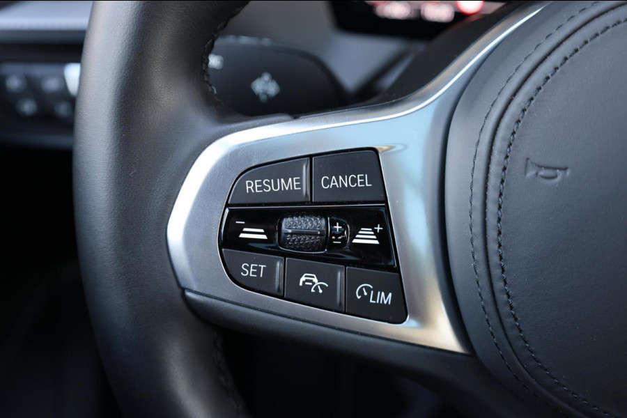BMW 1-serie 118i M-SPORT LED+XENON/VIRTUAL/SFEER/PANORAMADAK/LEER+S.VERWARMING/LMV/CAM/LINE/ACC/ECC/12 MDN GARANTIE!
