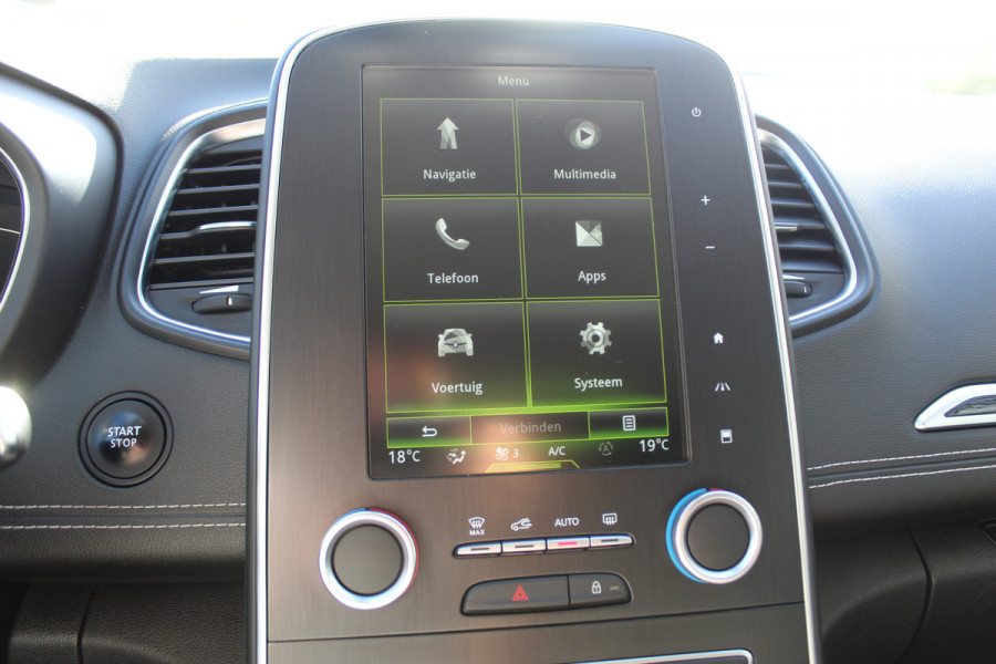 Renault Scénic 1.2 TCe Intens , Trekgewicht 1850kg Zeer nette hoog zitter , Climate  control , Navigatie , Cruis control Trekhaak , Parkeer sensoren V+A , AGR stoel bestuurder