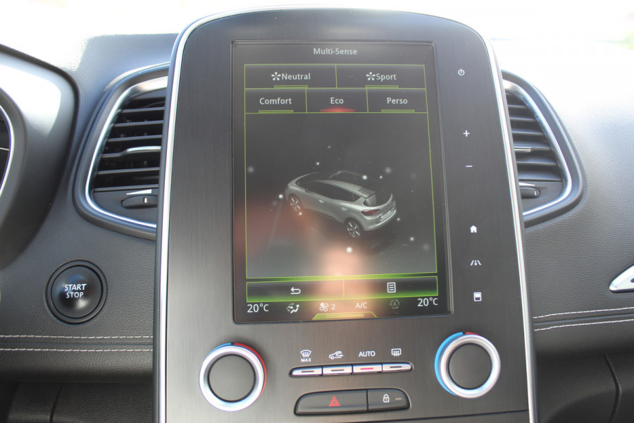 Renault Scénic 1.2 TCe Intens , Trekgewicht 1850kg Zeer nette hoog zitter , Climate  control , Navigatie , Cruis control Trekhaak , Parkeer sensoren V+A , AGR stoel bestuurder
