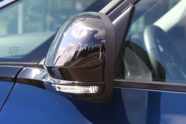 Renault Scénic 1.2 TCe Intens , Trekgewicht 1850kg Zeer nette hoog zitter , Climate  control , Navigatie , Cruis control Trekhaak , Parkeer sensoren V+A , AGR stoel bestuurder