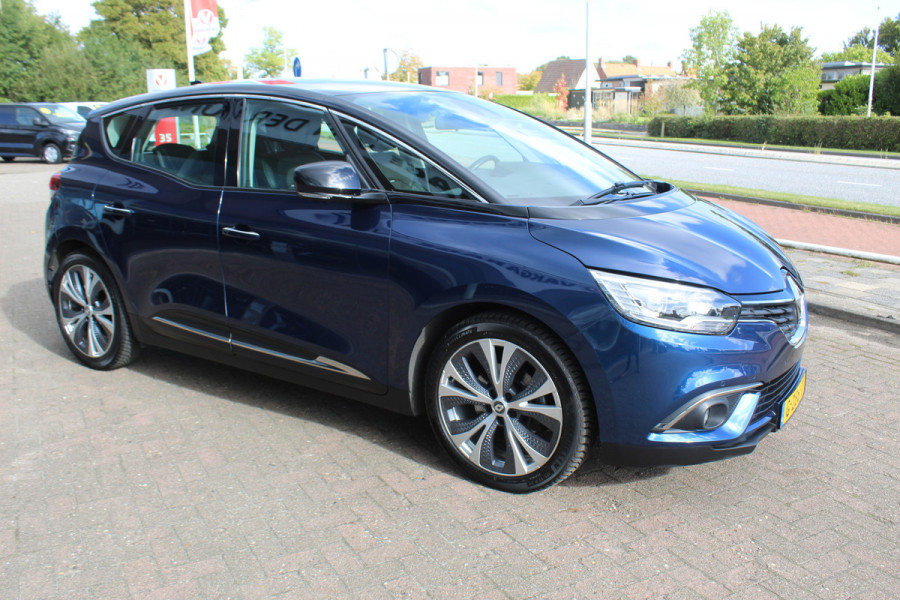 Renault Scénic 1.2 TCe Intens , Trekgewicht 1850kg Zeer nette hoog zitter , Climate  control , Navigatie , Cruis control Trekhaak , Parkeer sensoren V+A , AGR stoel bestuurder