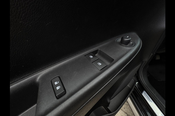 Opel KARL 1.0 Rocks Online Edition 1E EIGENAAR / PDC / CARPLAY / NAVIGATIE / AIRCO / CRUISE CONTROL / NL AUTO