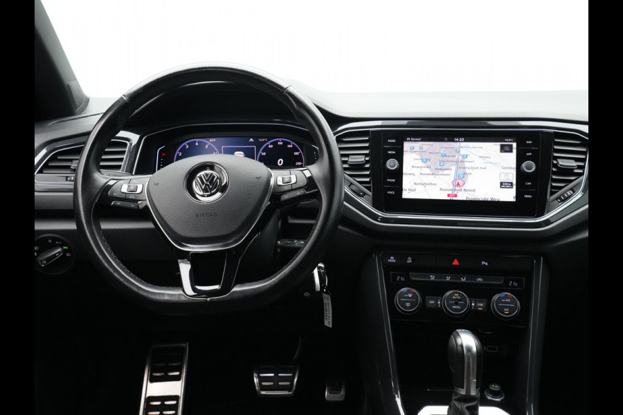 Volkswagen T-Roc 1.5 TSI 150pk DSG Sport Navigatie Trekhaak Virtual cockpit Acc Carplay 95