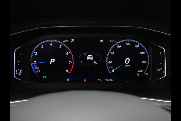 Volkswagen T-Roc 1.5 TSI 150pk DSG Sport Navigatie Trekhaak Virtual cockpit Acc Carplay 95