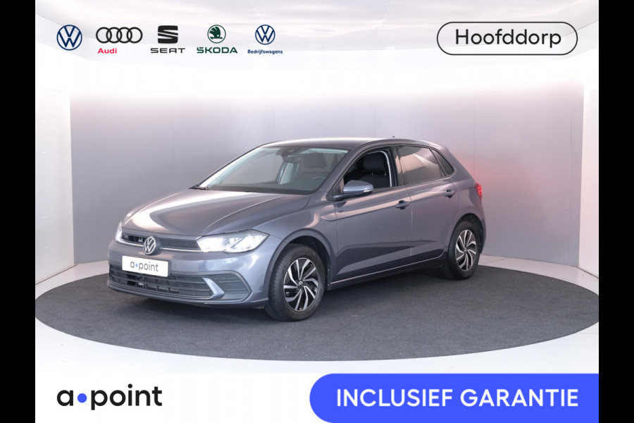 Volkswagen Polo 1.0 TSI Life 95 pk Automaat (DSG) | Verlengde garantie | Navigatie | Parkeersensoren | Achteruitrijcamera | Adaptieve cruise control | Stoelverwarming |
