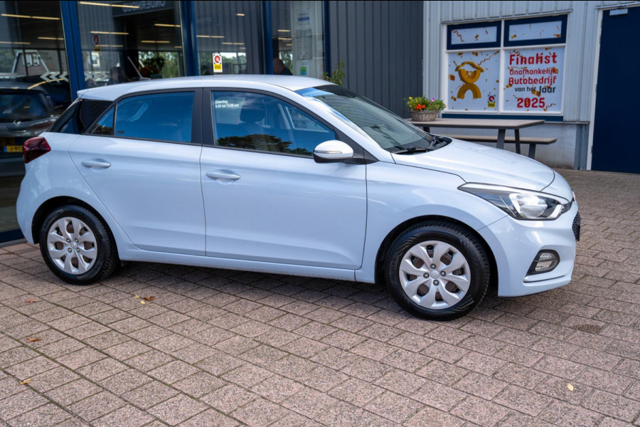 Hyundai i20 1.0 T-GDI Comfort|Prijs rijklaar incl. 12 mnd garantie| Stoel/stuurverwarming Bluetooth Carplay Camera PDC achter
