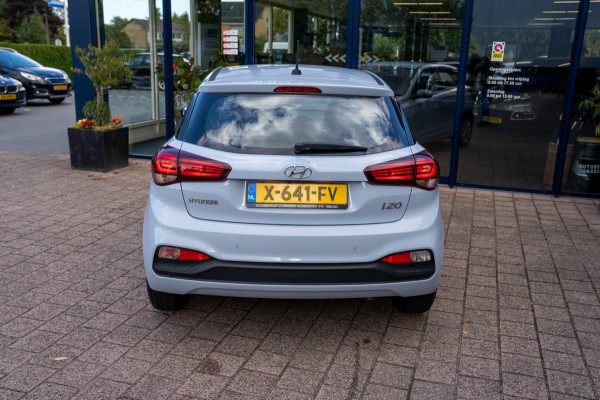 Hyundai i20 1.0 T-GDI Comfort|Prijs rijklaar incl. 12 mnd garantie| Stoel/stuurverwarming Bluetooth Carplay Camera PDC achter