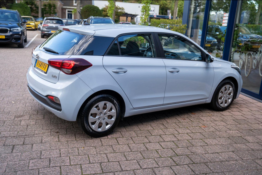 Hyundai i20 1.0 T-GDI Comfort|Prijs rijklaar incl. 12 mnd garantie| Stoel/stuurverwarming Bluetooth Carplay Camera PDC achter