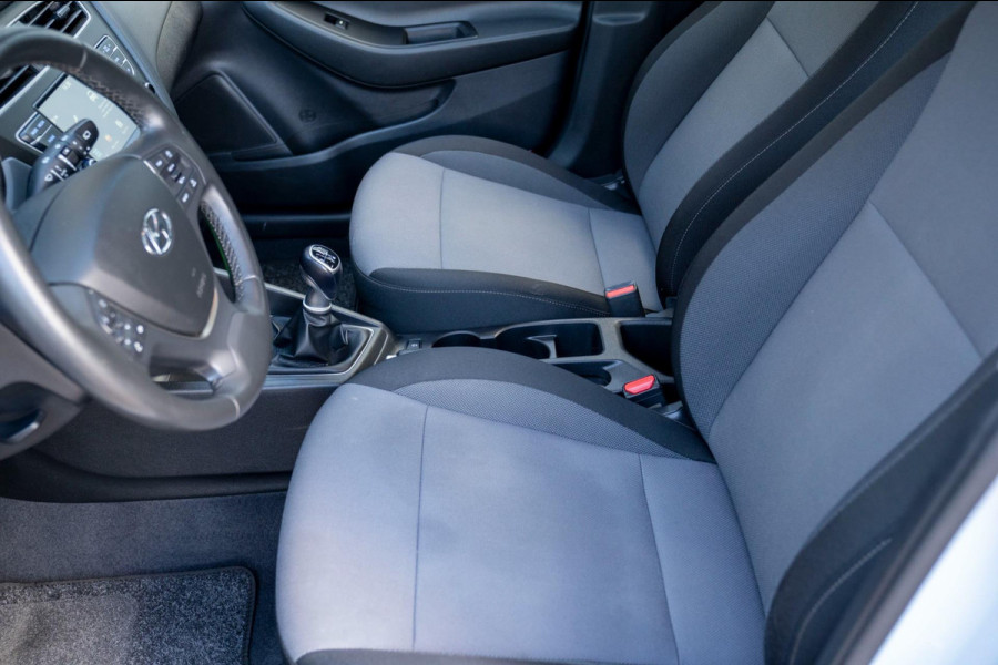 Hyundai i20 1.0 T-GDI Comfort|Prijs rijklaar incl. 12 mnd garantie| Stoel/stuurverwarming Bluetooth Carplay Camera PDC achter