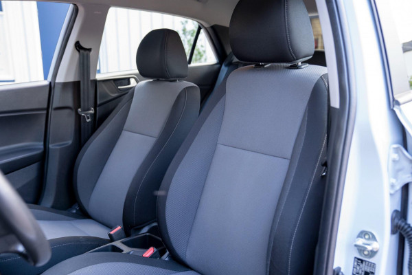 Hyundai i20 1.0 T-GDI Comfort|Prijs rijklaar incl. 12 mnd garantie| Stoel/stuurverwarming Bluetooth Carplay Camera PDC achter