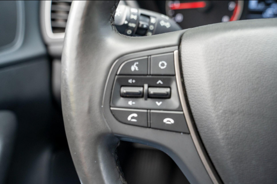 Hyundai i20 1.0 T-GDI Comfort|Prijs rijklaar incl. 12 mnd garantie| Stoel/stuurverwarming Bluetooth Carplay Camera PDC achter
