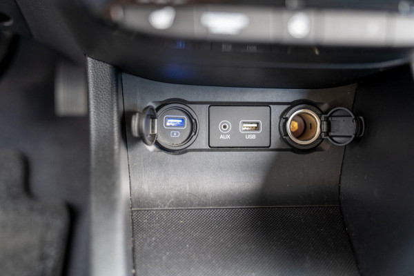 Hyundai i20 1.0 T-GDI Comfort|Prijs rijklaar incl. 12 mnd garantie| Stoel/stuurverwarming Bluetooth Carplay Camera PDC achter