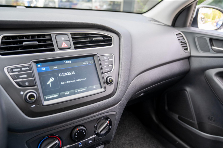 Hyundai i20 1.0 T-GDI Comfort|Prijs rijklaar incl. 12 mnd garantie| Stoel/stuurverwarming Bluetooth Carplay Camera PDC achter